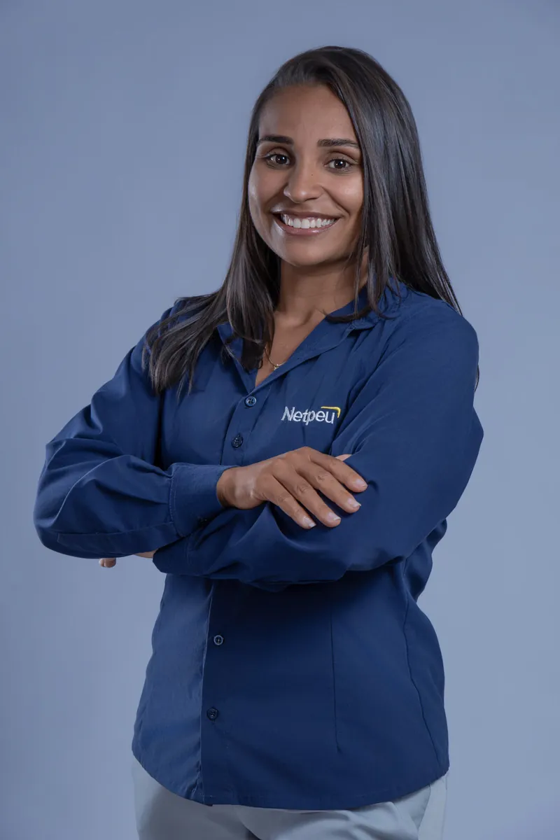 Thalita da Netpeu, Assistente administrativo